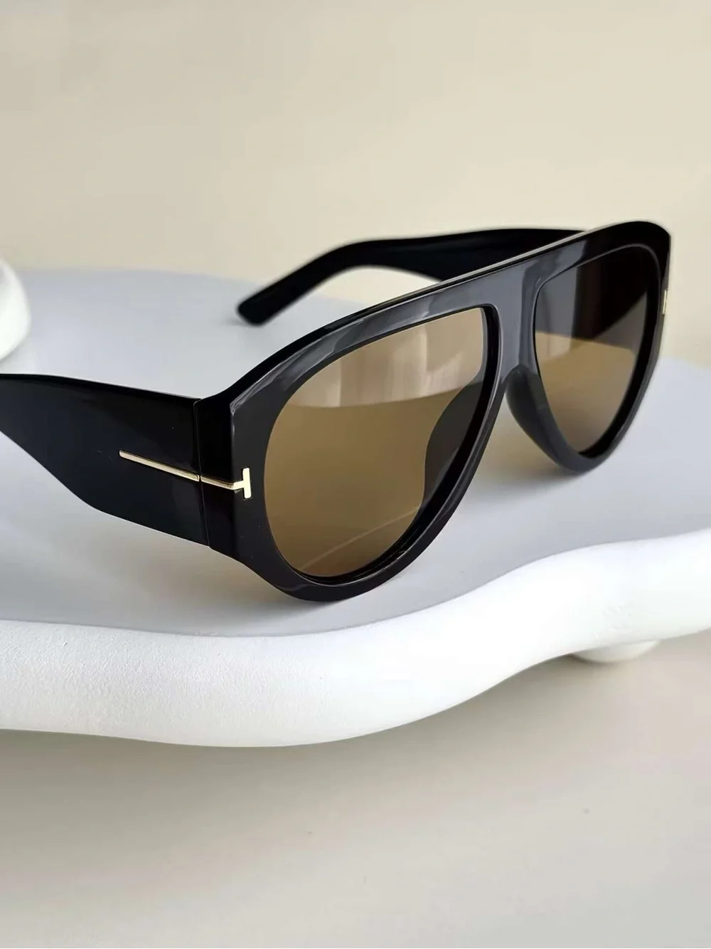 Tom Ford Black Frames with Brown Gradient Lenses and Gold T Accent